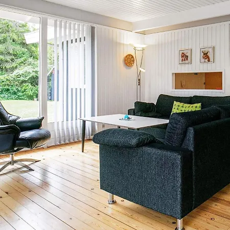 8 Person In H Jslev Holiday home Sundstrup