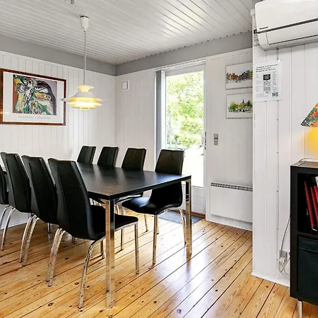 8 Person In Hojslev-by Traum Sundstrup
